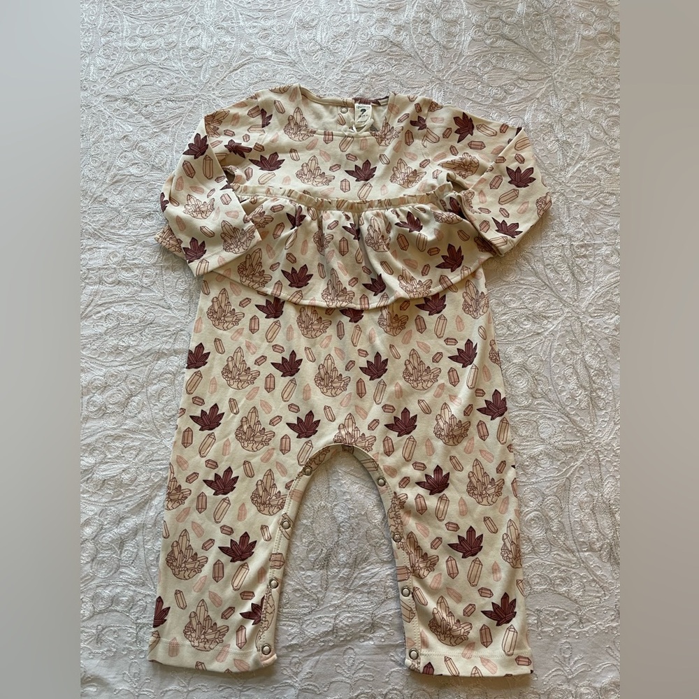 NWOT Kate Quinn Crystal Print Long Sleeve Jumper w/Ruffles Waist 18-24M